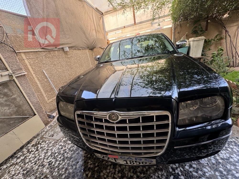 كرايسلر 300